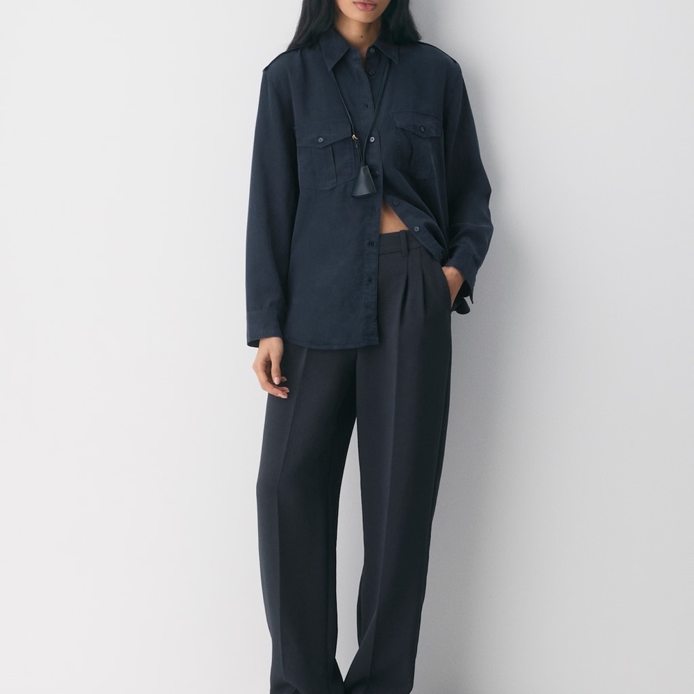 Aritzia Effortless Black Women's Trousers